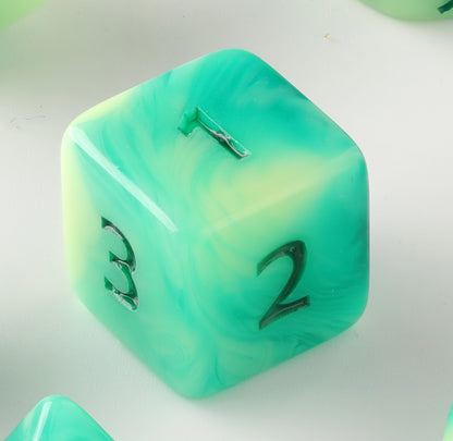 Luminescent Verdant Dungeons & Dragons Dice Set(DND Dice Set)